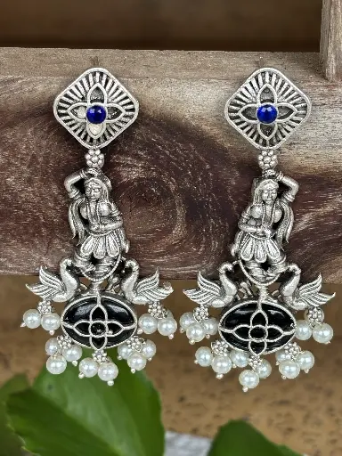 Panihari ( black and blue)