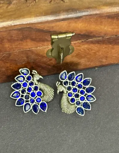 kuhu ( blue)
